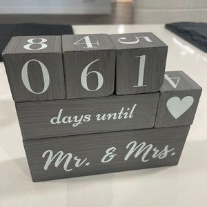 Wedding Decor- Bundle of 4 items! Perfect for bridal shower or engagement party!